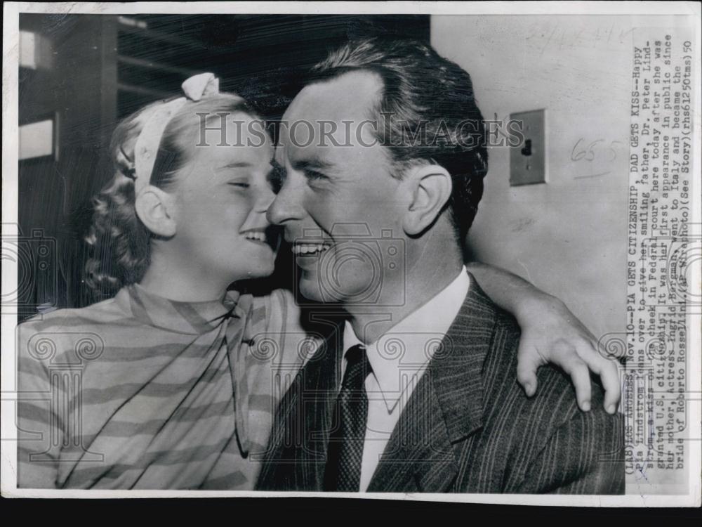 1950 Press Photo Pia Lindstrom & dad Dr Peter Lindstrom - RSL00177 - Historic Images