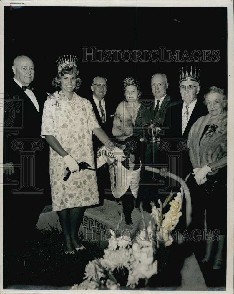 1961 Press Photo Sun Goddess Susan Swift, Festival Stakes - RSL62429 - Historic Images