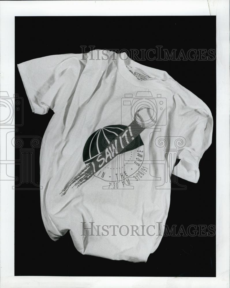 1991 Press Photo City Official T-Shirt Ready For Occasion - RSL59255 - Historic Images