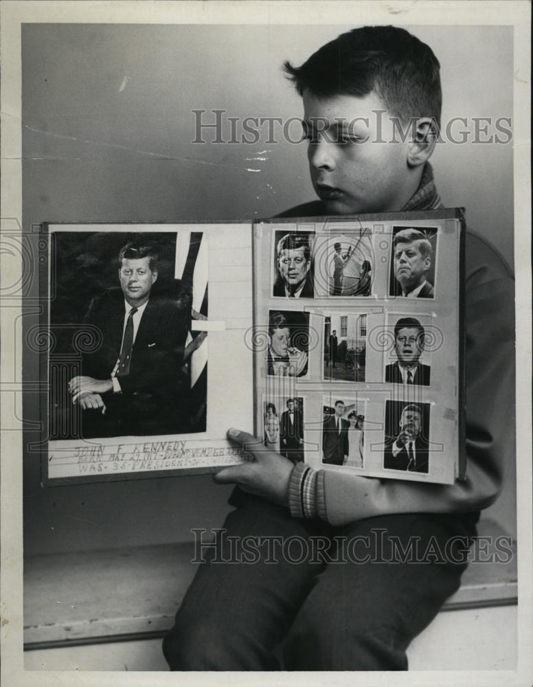 1964 Press Photo Edward Smolak President John F Kennedy Scrapbook Album - Historic Images