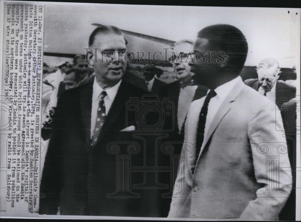 1965 Press Photo Britain's Commonwealth Secretary Arthur Bottomley - RSL87275 - Historic Images