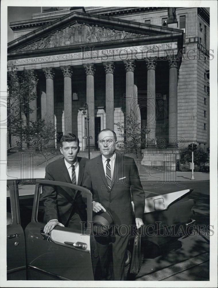 1962 Press Photo Robert Reed and E G Marshall in &quot;The Defenders&quot; - RSL04411 - Historic Images