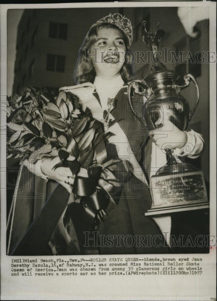1957 Press Photo Joan Dorothy Zazula, Miss National Roller Skate Queen - Historic Images
