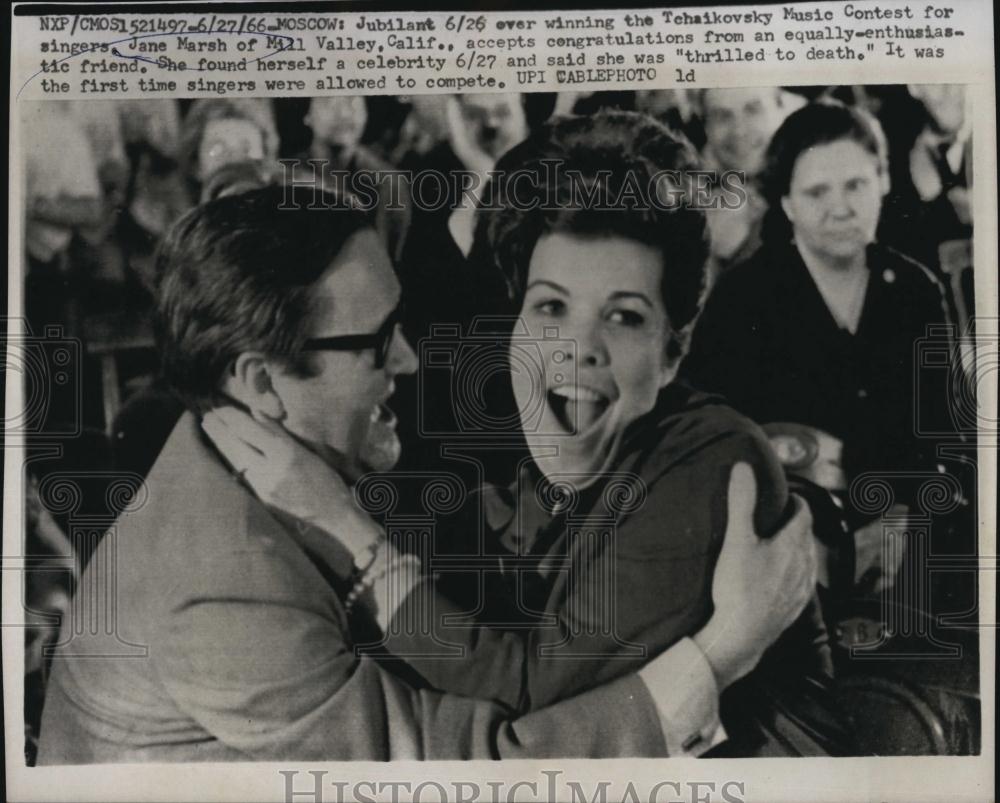 1966 Press Photo Tchaikovsky Music contest winner Jane Marsh &amp; a friend - Historic Images