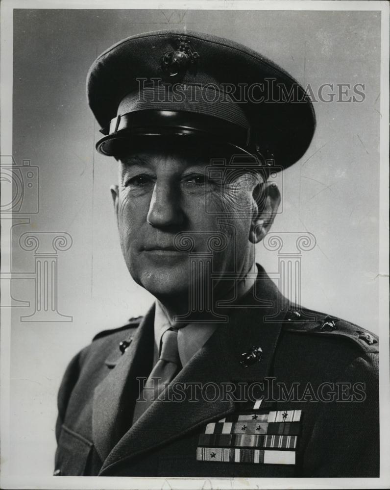 1950 Press Photo Lt Sen Julian C Smith Marine Corps - RSL43127 - Historic Images