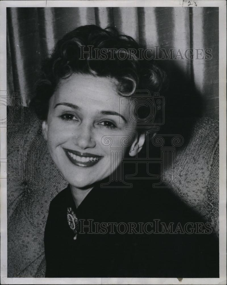 1958 Press Photo Mrs Cecil Rose for Fall Fur &amp; fashion Luncheon - RSL80145 - Historic Images