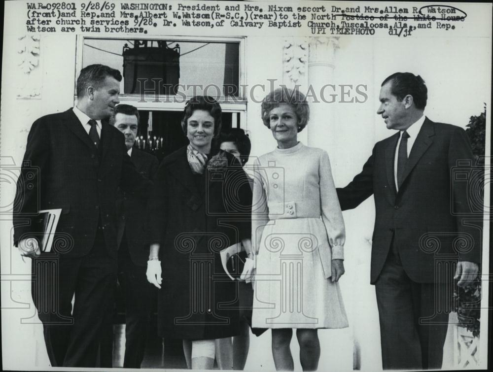 1969 Press Photo President Mrs Nixon Doctor Mrs Allen R Watson Albert - Historic Images