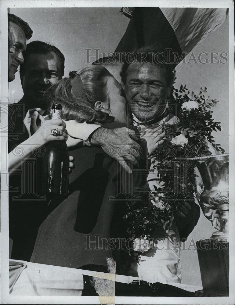 1970 Press Photo Juliet Mills &amp; Darren McGavin stars in &quot;The Challengers&quot; - Historic Images