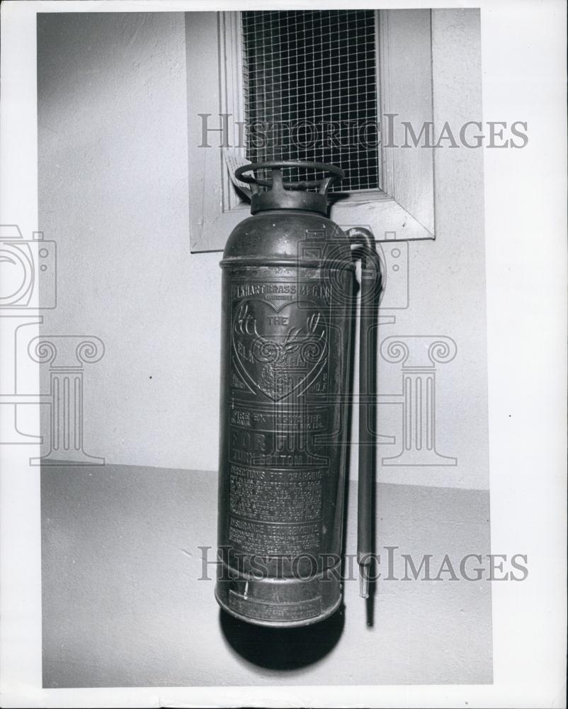 1965 Press Photo Fire extinguisher in PCC school - RSL64723 - Historic Images