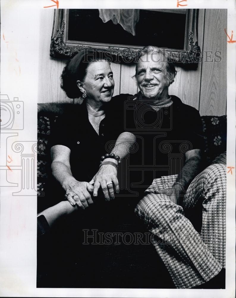 1974 Press Photo Corinne and Ernest Miller - RSL64411 - Historic Images