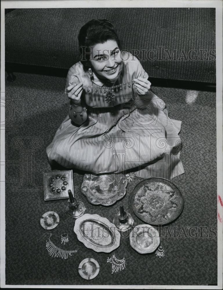 Press Photo MrsAli Khoyi with her silver collection - RSL92727 - Historic Images