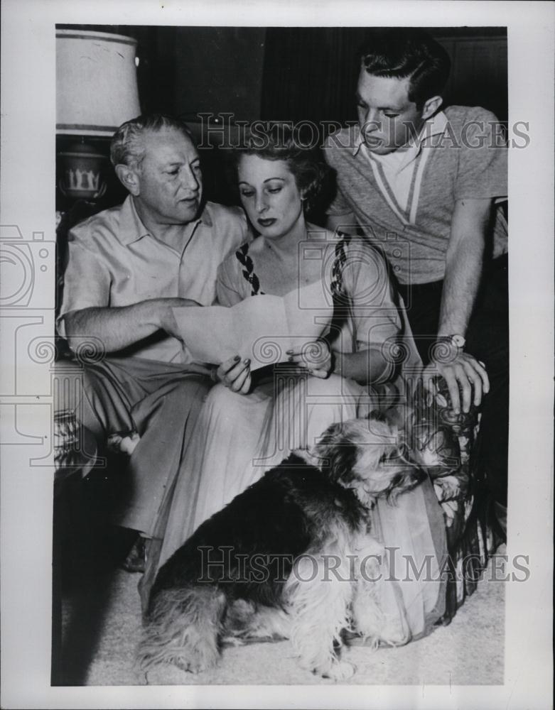 1954 Press Photo Max Factor, Hollywood Cosmetics King &amp; Wife Mildred, Son Donald - Historic Images