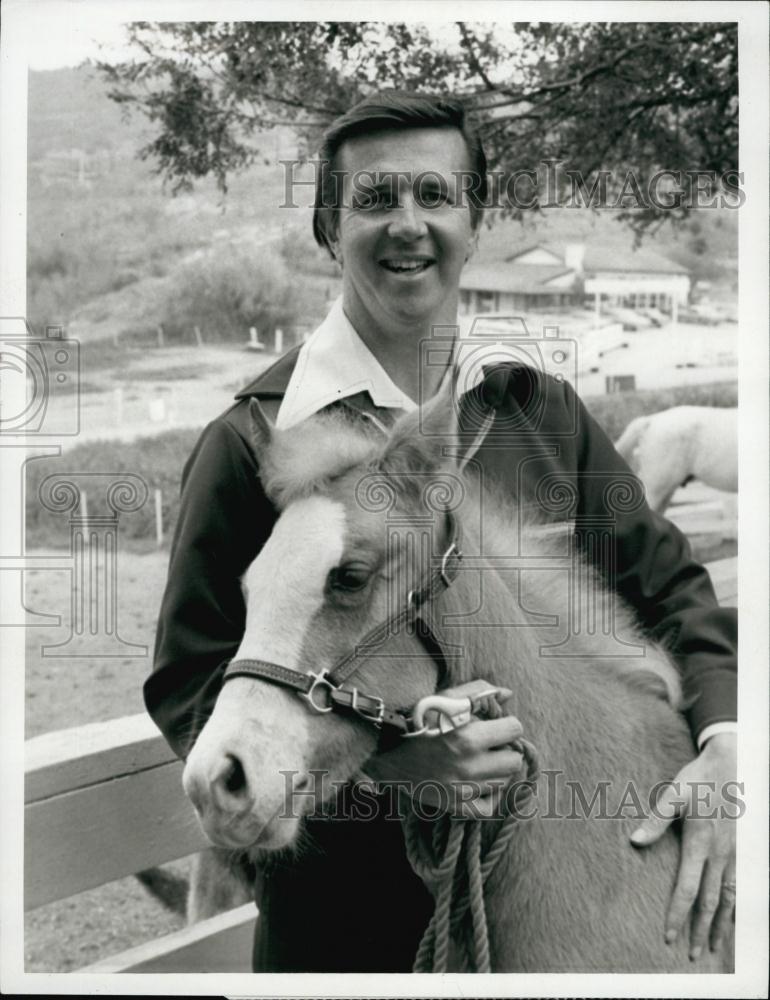 1973 Press Photo Den Weisen &quot;Cycle of Life&quot; - RSL62005 - Historic Images