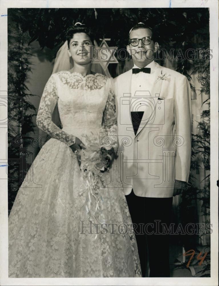 1958 Press Photo Morton Stup Elaine Lippman Wedding - RSL63271 - Historic Images