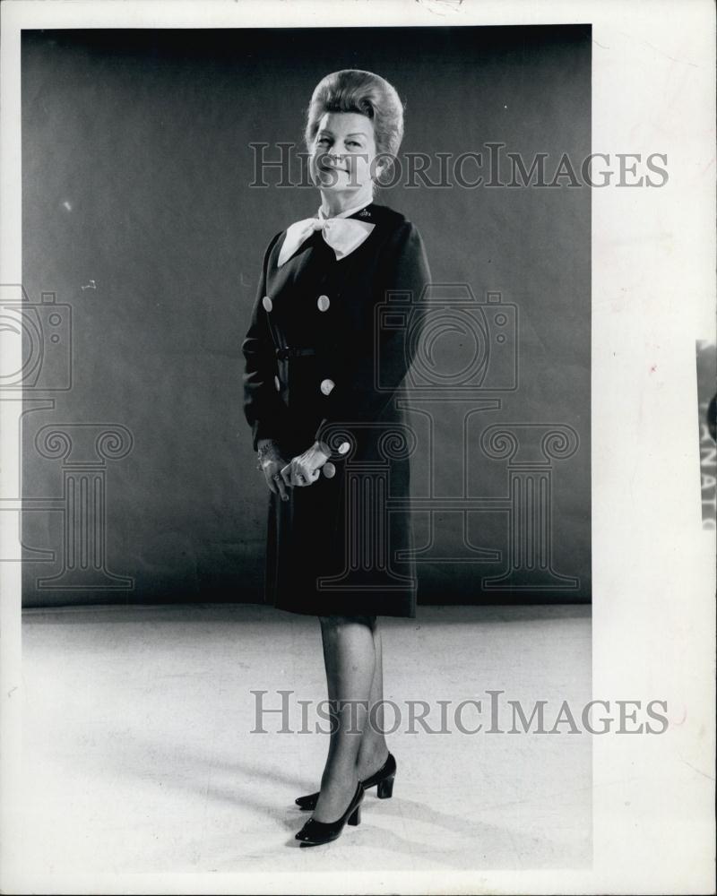 1979 Press Photo Mrs William Queen Dressed in navy - RSL62511 - Historic Images