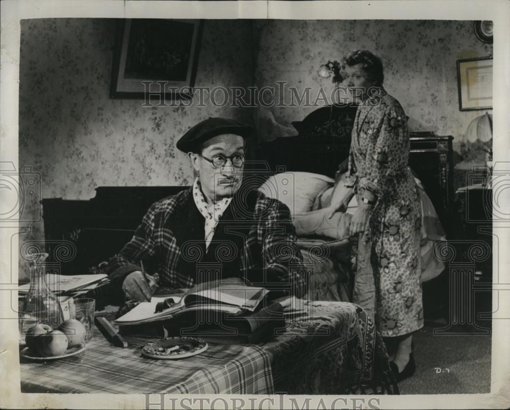 1958 Press Photo Noel Roquevert &amp; Therese Dorny in &quot;Diabolique&quot; - RSL89003 - Historic Images