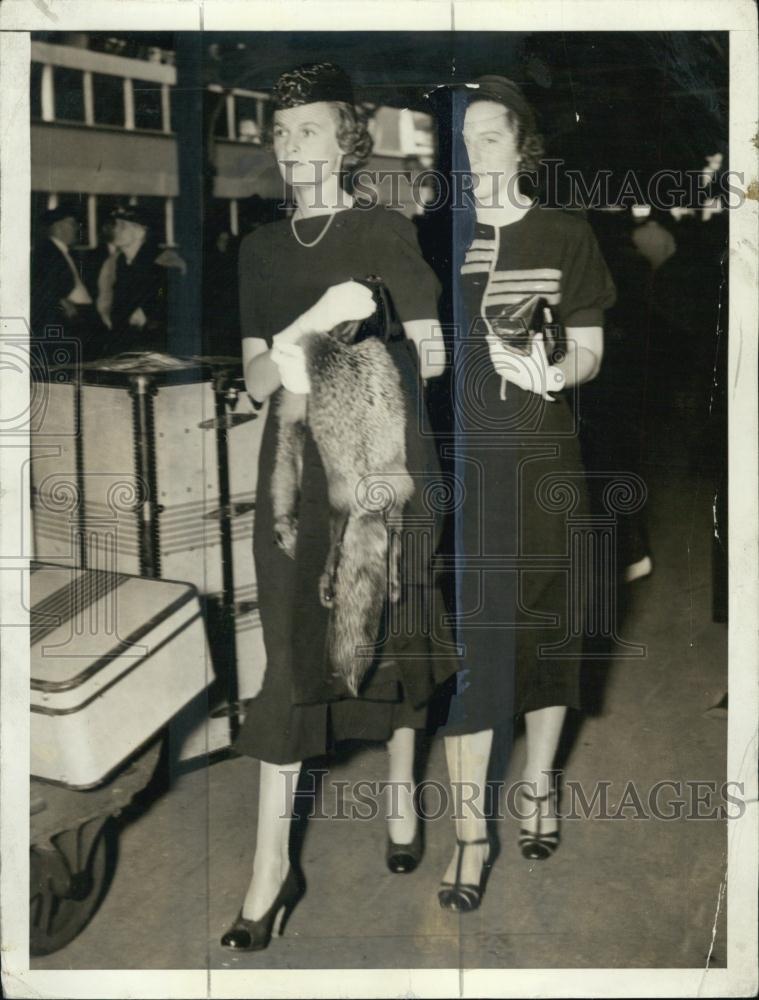 1936 Press Photo Ethel Du Pont &amp; sister Aimee - RSL01191 - Historic Images