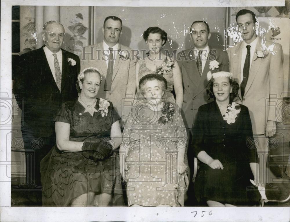 1956 Press Photo Honoring Mary Maynard with Mrsand Mrs, Maynard Sr - RSL00023 - Historic Images