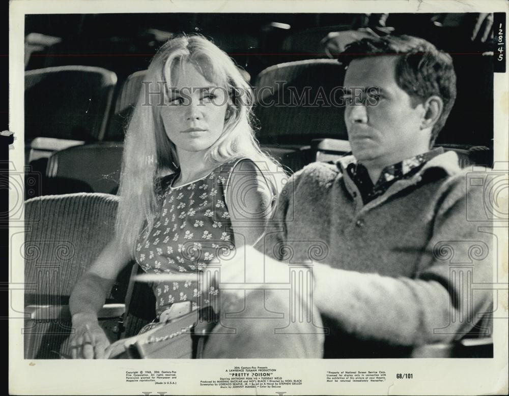 1969 Press Photo Actress Tuesday Weld Anthony Perkins in Pretty Poison - Historic Images