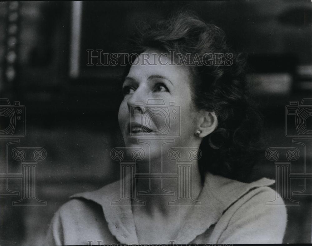 1968 Press Photo Author Mona Willoams &quot;Voice in the Dark&quot; - RSL97697 - Historic Images