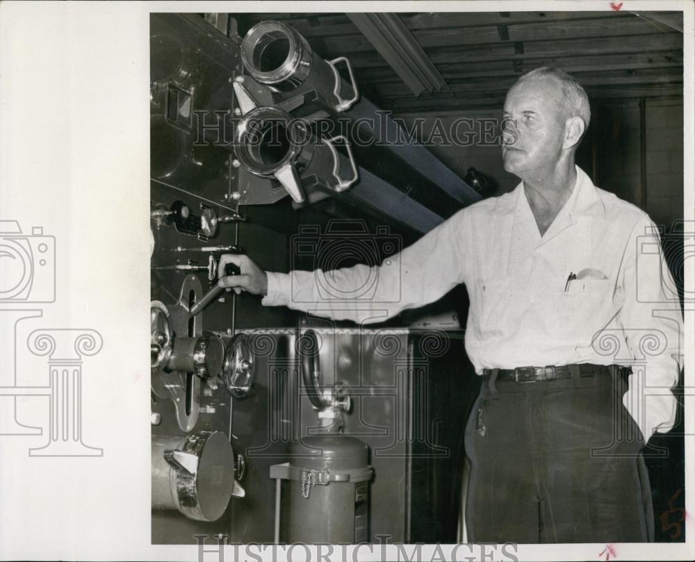 1956 Press Photo Chief Raymond Wells Redington Beaches Fire Association - Historic Images