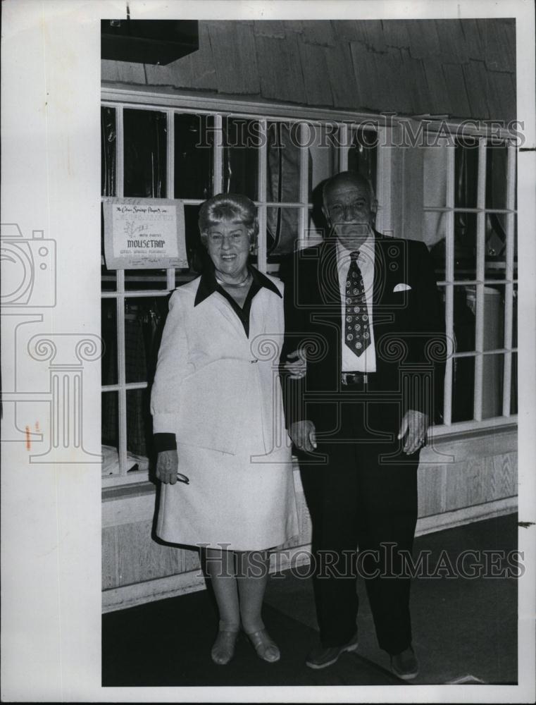 1978 Press Photo Louise and Oscar Zaratzian - RSL91839 - Historic Images