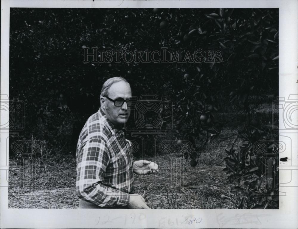 1978 Press Photo George James farming without partner - RSL95467 - Historic Images