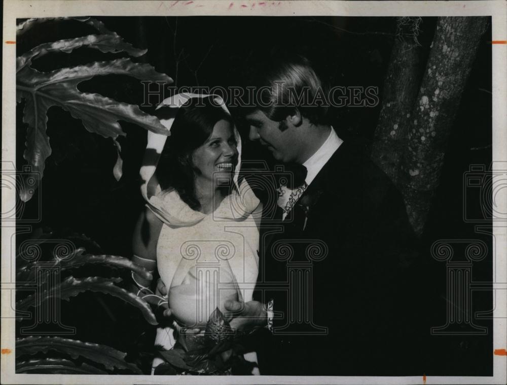 1971 Press Photo wedding Albert Powell - RSL97109 - Historic Images