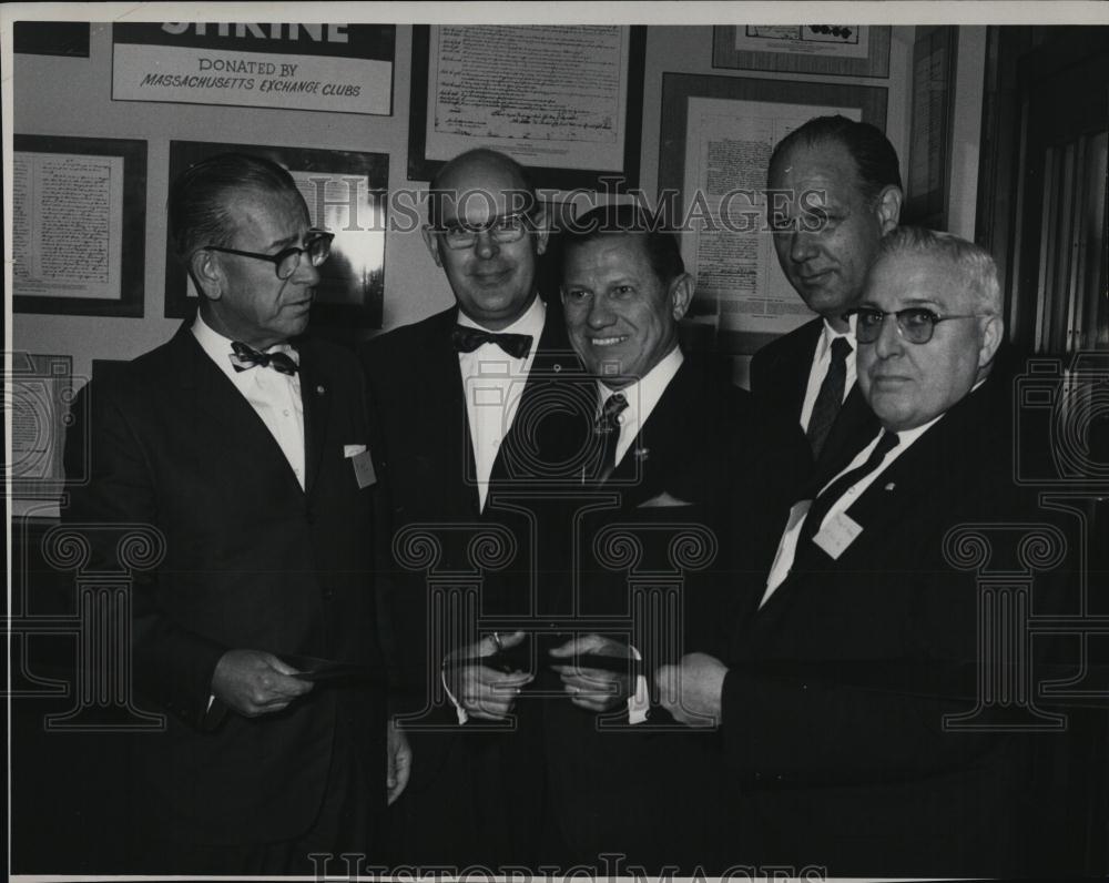 1967 Press Photo Governor John A Volpe at Ribbon Cutting - RSL40355 - Historic Images