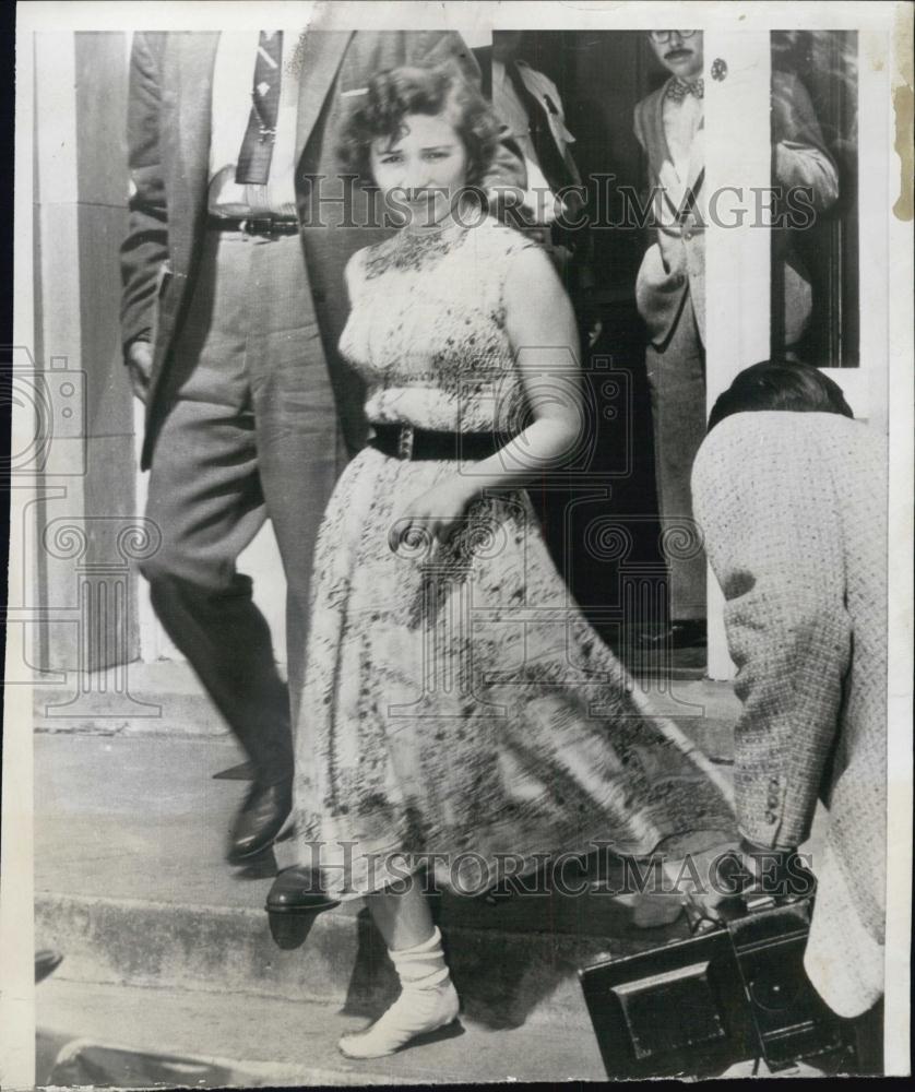 1955 Press Photo June Dallen, abducted by Suitor Murray Sibuk, - RSL03469 - Historic Images