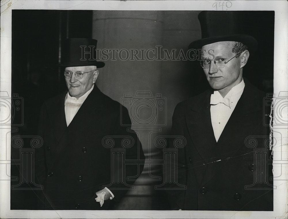 1937 Press Photo Genjohn JPershing,famous wartime head of Military with son - Historic Images