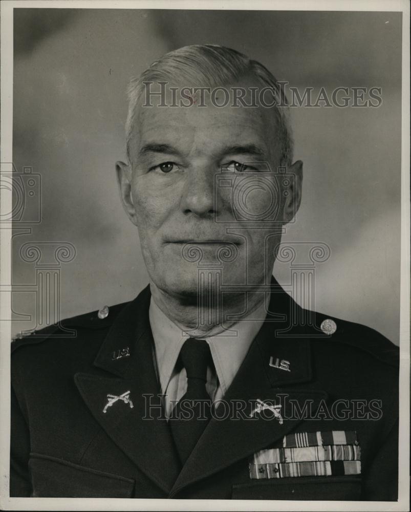 1952 Press Photo Major James F Trainor, US Army - RSL84793 - Historic Images