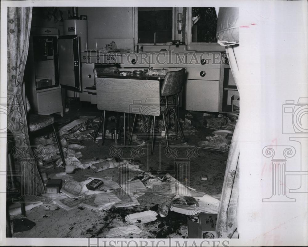1966 Press Photo Home in New Port Richie, Fla that was vandalized - RSL98517 - Historic Images
