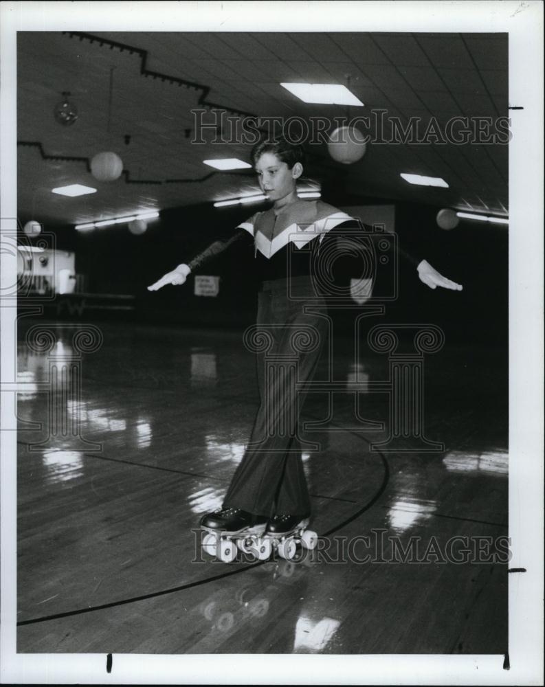 1991 Press Photo Skater Kyle Eskew of Odessa,finished his first loop and figures - Historic Images