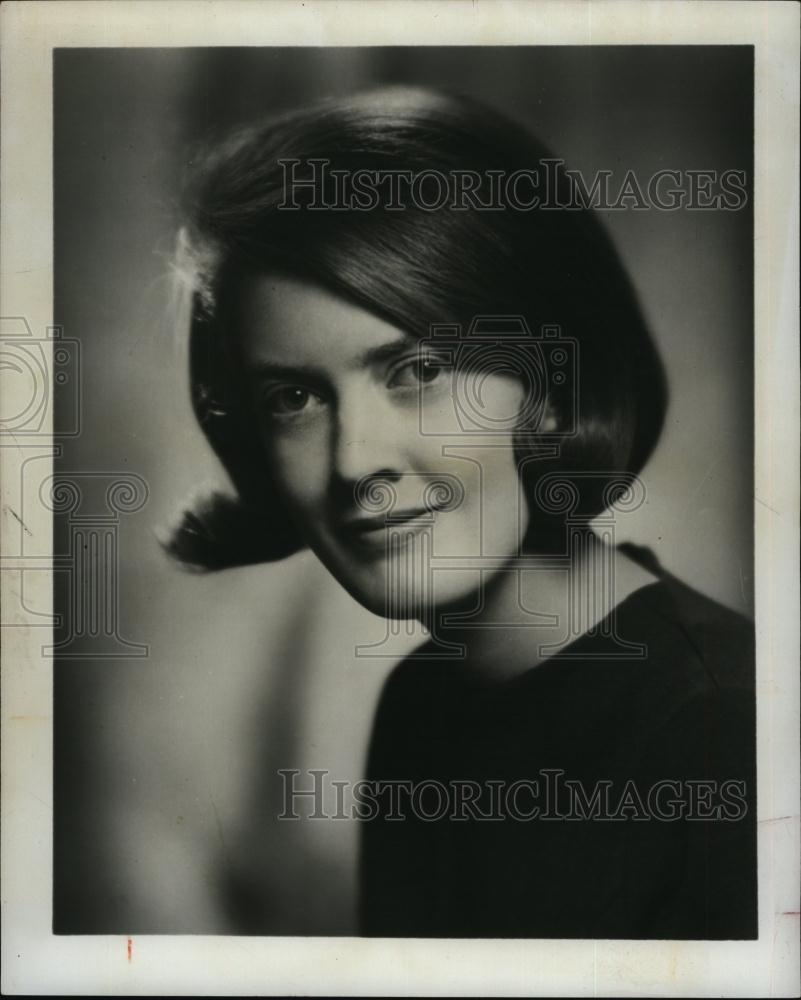 1981 Press Photo Lois Ziegler, fashion director for JC Penny - RSL91397 - Historic Images