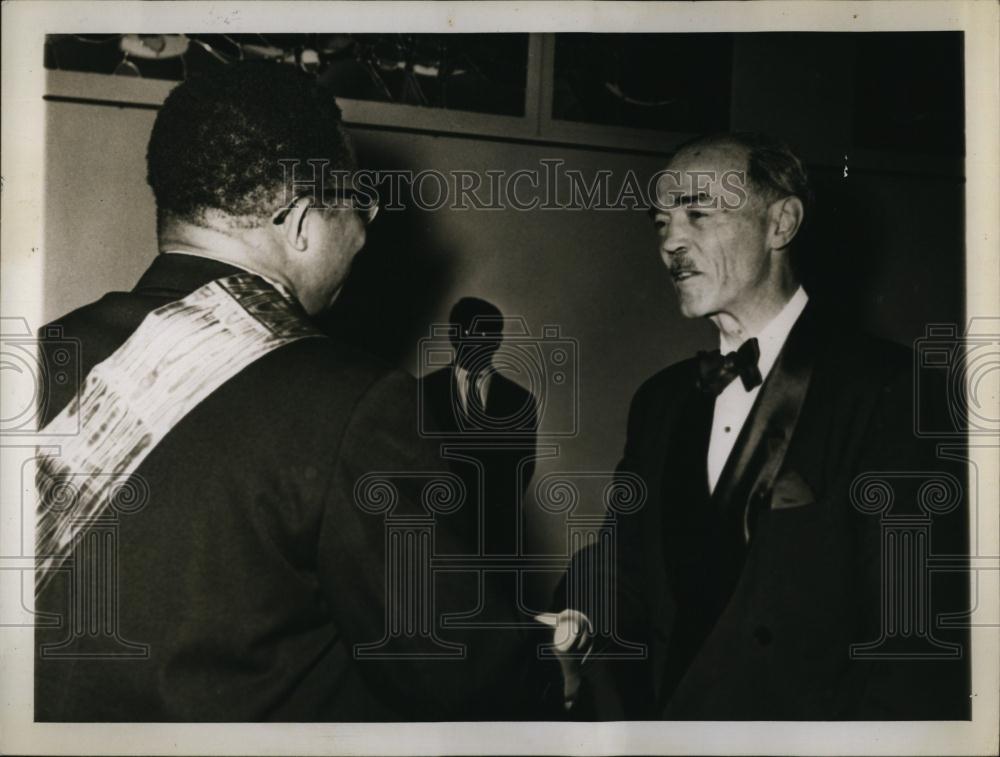 1961 Press Photo Ambassador Clare Timberlake with Congo President Kasavubu - Historic Images