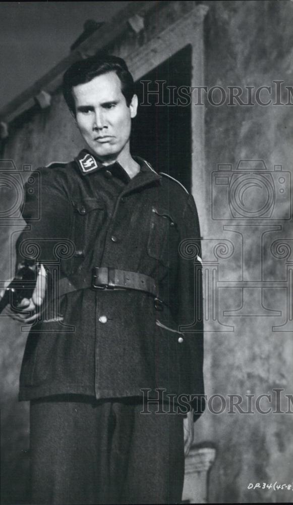 1964 Press Photo Henry Silva, Actor in &quot;The Secret Invasion&quot; - RSL03557 - Historic Images