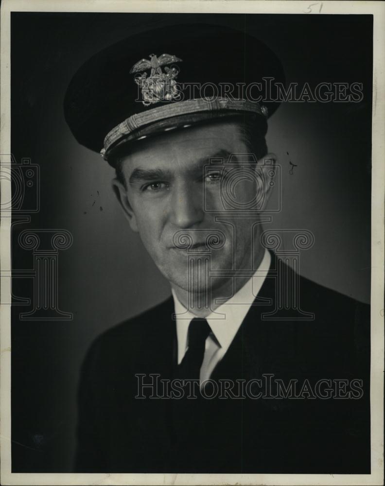 1951 Press Photo Lieutenant Commander Randall Weeks US Navy - RSL40577 - Historic Images