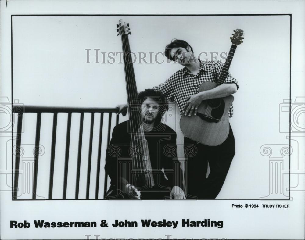 1994 Press Photo Musicians Rob Wasserman &amp; John Wesley Harding - RSL39097 - Historic Images