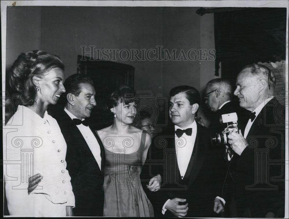 1966 Press Photo E Henderson,Mrs J Pena-Vera,AL Mateos,M Henderson - RSL88599 - Historic Images