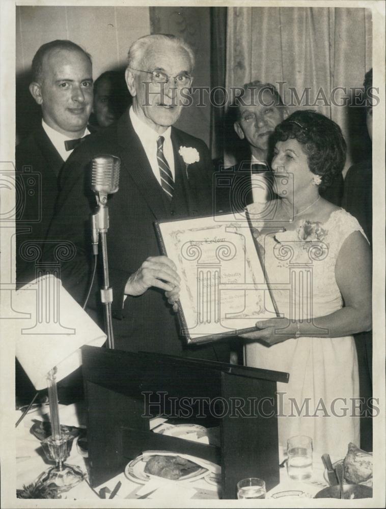 1962 Press Photo Rep John McCormack & "Rosie" Le COur, Best known cab drivers - Historic Images