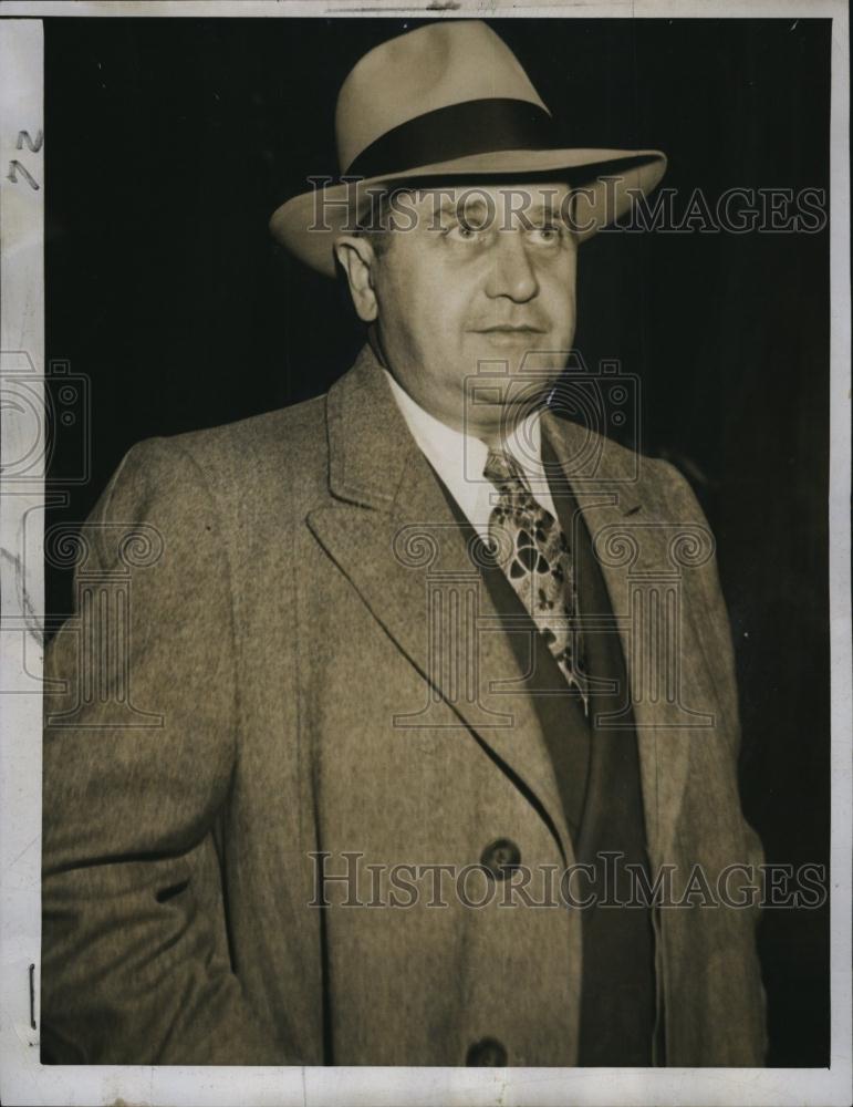1945 Press Photo Thomas Beddam Racing Commissioner - RSL83819 - Historic Images
