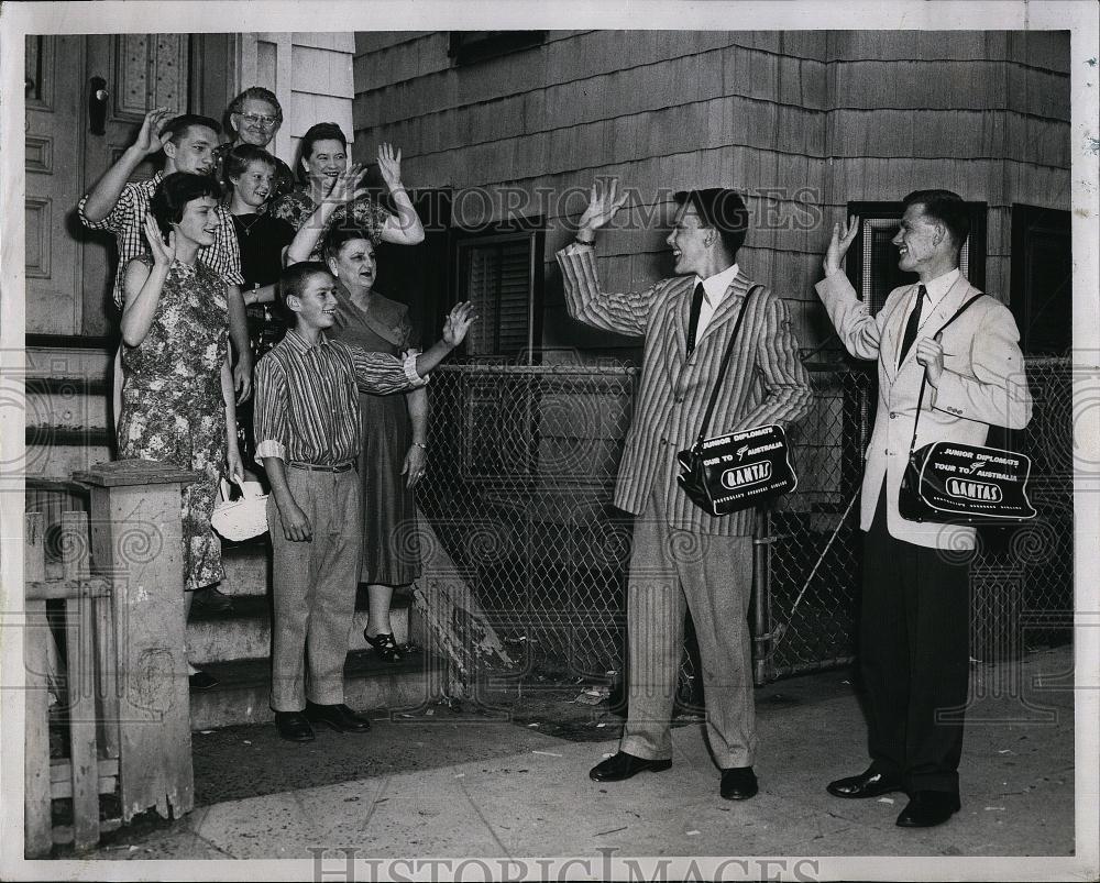 1958 Press Photo William STatsky John Driscoll Record American Newspaperboy - Historic Images