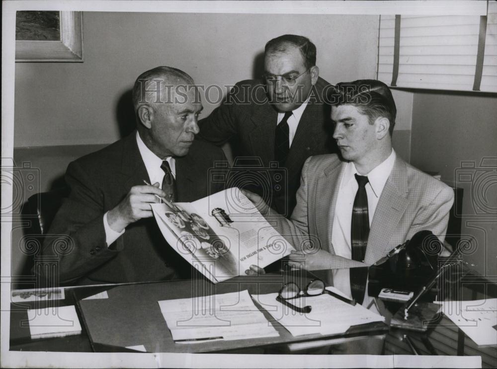 1954 Press Photo Conras Pennucci,Vincent Murphy, &amp; Albert Petrucci for Labor - Historic Images