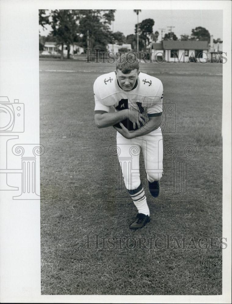 Press Photo Mike Cantwell Admiral Farragut Academy Football Player - RSL63549 - Historic Images