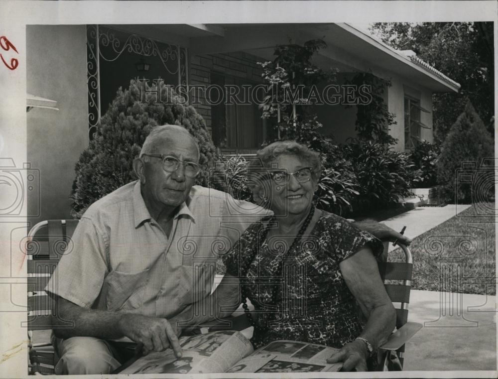 1961 Press Photo Mr &amp; Mrs John F Timoney, ex Navy &amp; Red Cross - RSL98825 - Historic Images