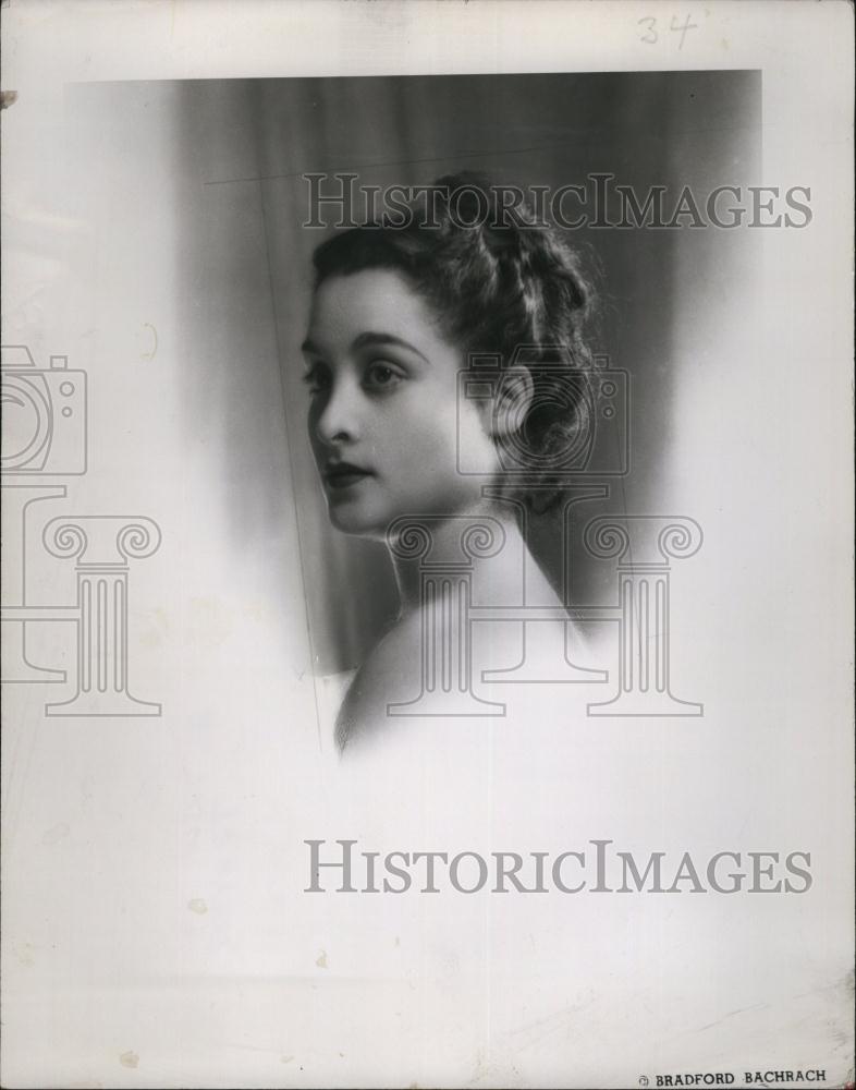 1950 Press Photo Model Miss Barbara Traynor - RSL84445 - Historic Images