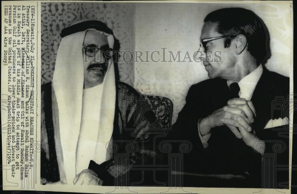 1974 Press Photo Tres Sec Wm Simon &amp; Kuwati, AR Salim Al Atiki - RSL07163 - Historic Images