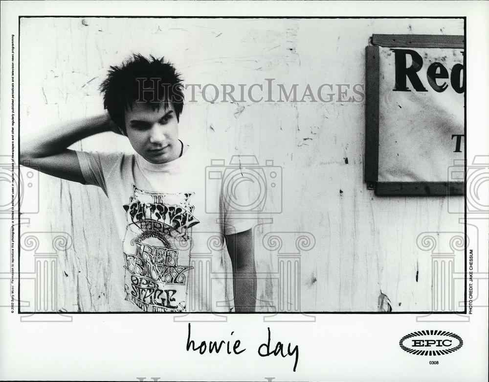 2003 Press Photo Howie Day, American singer-songwriter - RSL08405 - Historic Images