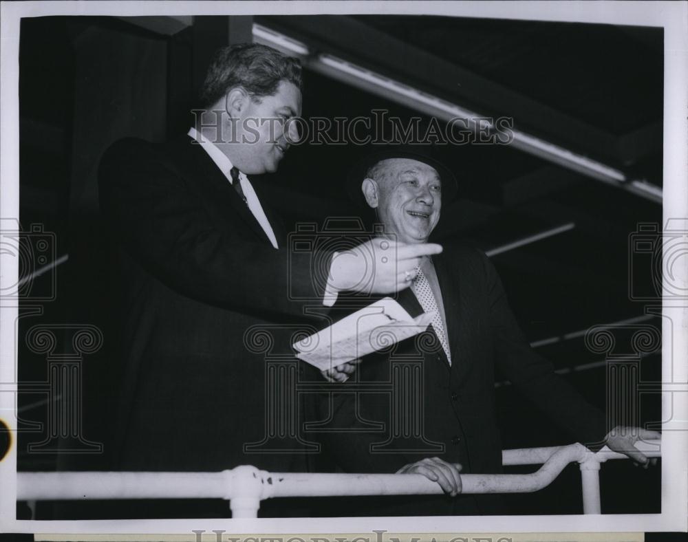1962 Press Photo Suffolk Downs Harness Racing Jim Lynch & Ken Kling - RSL87559 - Historic Images